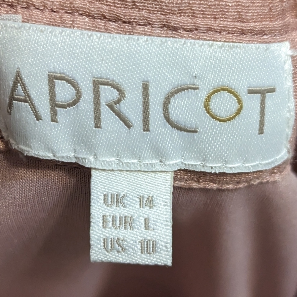 Apricot collared 2 layer dusty pink top size 14. - Picture 2 of 10